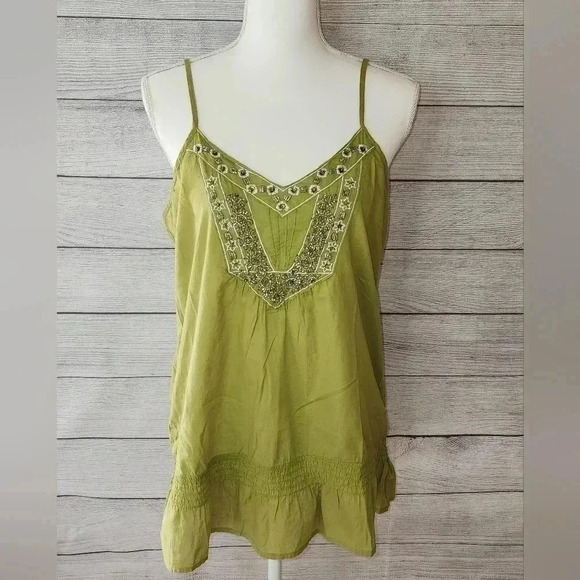 𝅺APT. 9 Beaded Tank Top Size Medium - Picture 1 of 5